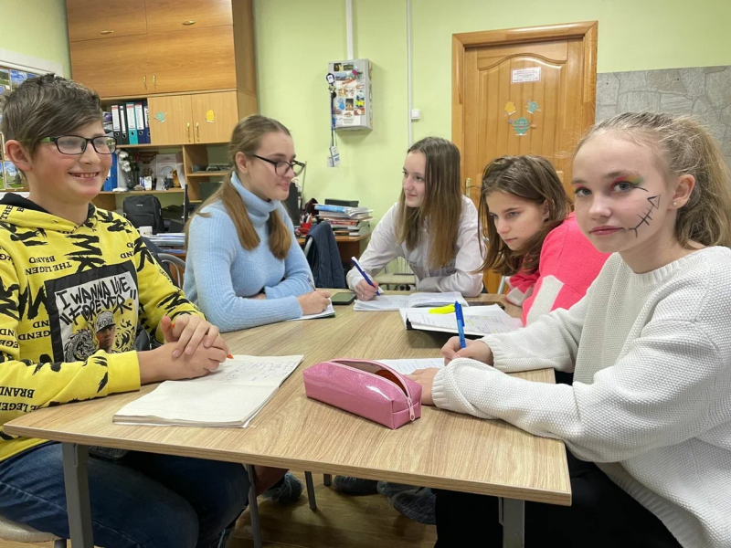 Подростков из Хабаровского района обучили IT-технологиям