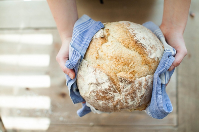 Был бы хлеб, а у хлеба люди будут